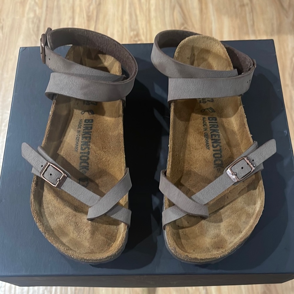 Birkenstock Yara Footbed Sandals Size 37